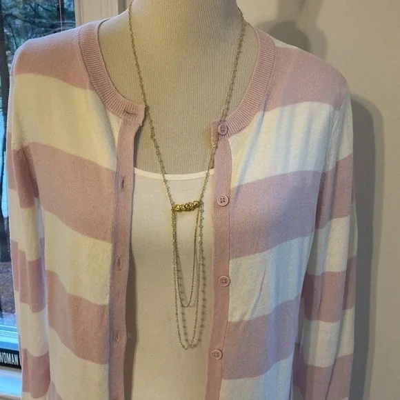 GAP LS Cardigan Sweater, Like New - Picture 2 of 7